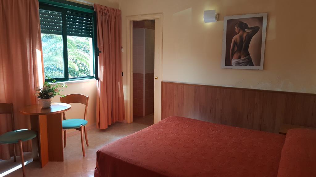 Hotel Laurence Roma Exterior foto