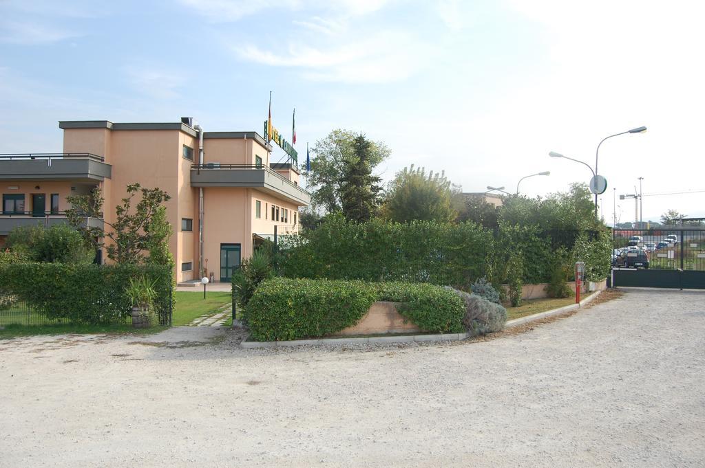 Hotel Laurence Roma Exterior foto