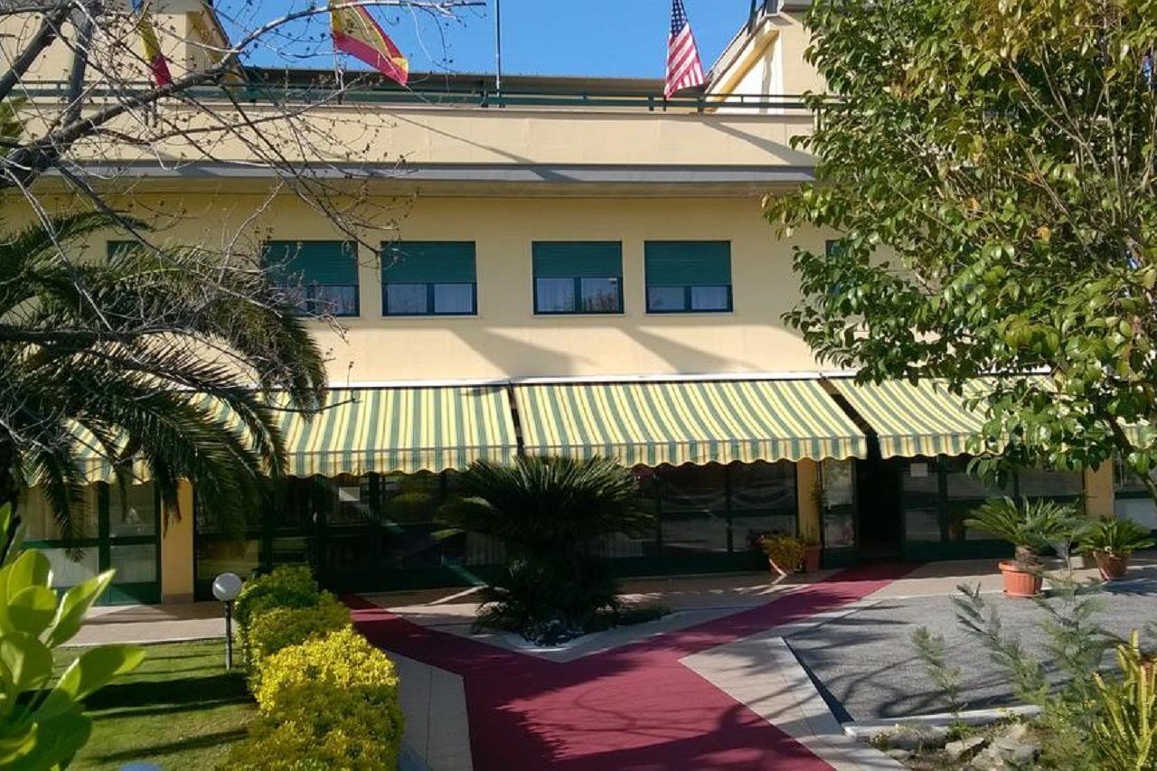 Hotel Laurence Roma Exterior foto